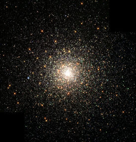 Kulová hvězdokupa M 80 vzdálená od země 32 600 světelných let.