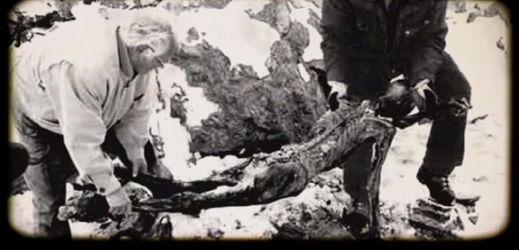 Záběry z filmu Incident v Ďatlovově průsmyku.