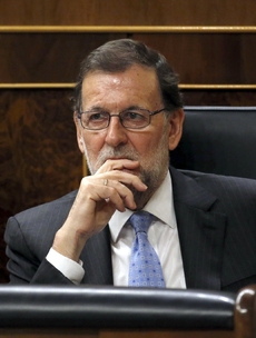 Premiér Rajoy je ve složité situaci.