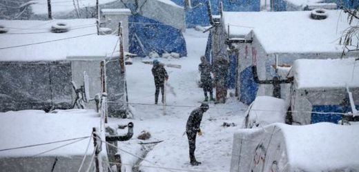 Uprchlický tábor v zimě (ilustrační foto).