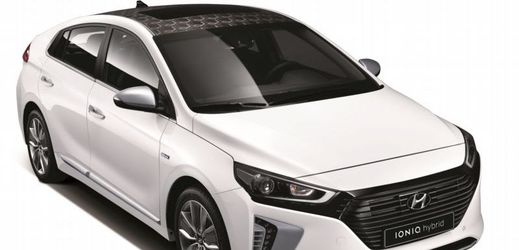 Hybridní Hyundai Ioniq přijde na trh ještě v letošním roce.