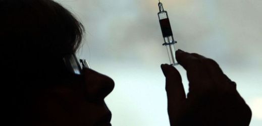 Očkování proti chřipce v Česku využívá jen 6 procent lidí (ilustrační foto).