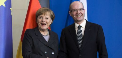 Kancléřka Angela Merkelová s českým premiérem Bohuslavem Sobotkou.