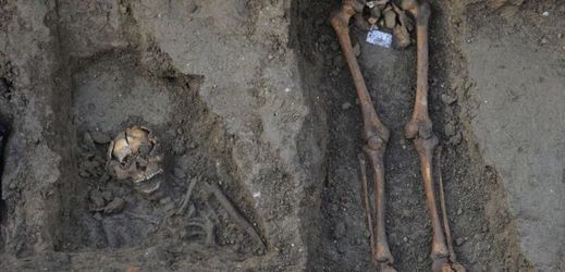Archeologové objevili ostatky 27 lidí (ilustrační foto).