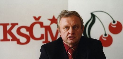 Politik Miloslav Ransdorf zemřel ve věku 62 let.