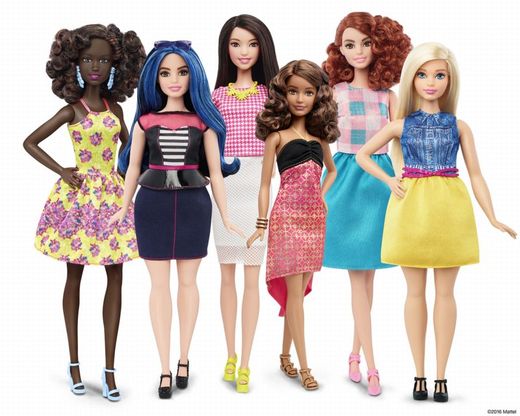 Nové varianty Barbie mají tři různé tvary těla a sedm odstínů pleti.