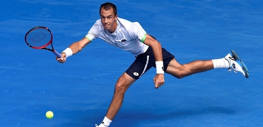Tenista Lukáš Rosol postoupil na premiérovém turnaji v Sofii do druhého kola.