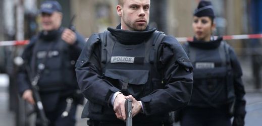 Zásah francouzské policie (ilustrační foto).