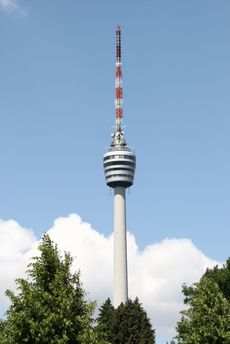 Televizní věž ve Stuttgartu byla postavena před šedesáti lety.