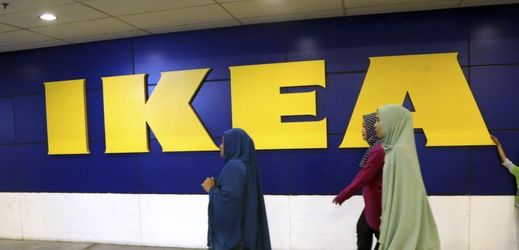 Značka IKEA v indonéském Tangerangu. 