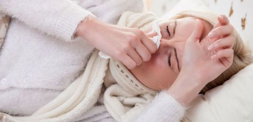 V Česku je hlášeno 51 vážných případů chřipky, sedm pacientů již zemřelo.