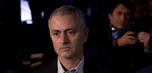 Trenér José Mourinho je po prosincovém odvolání od fotbalistů Chelsea připraven na další angažmá. 