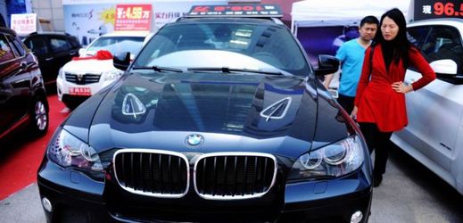 Prodej BMW v Číně (ilustrační foto).