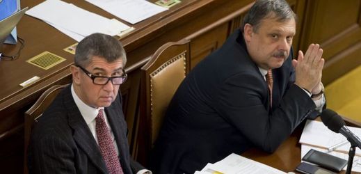 Ministr financí Andrej Babiš (vlevo) s předsedou rozpočtového výboru sněmovny Václavem Votavou.