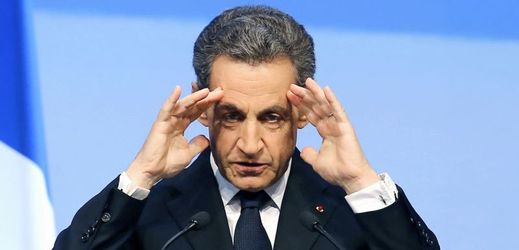 Bývalý francouzský prezident Nicolas Sarkozy byl obviněn z nelegálního financování své kampaně.