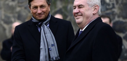 Prezident republiky Miloš Zeman (vpravo) se slovinským protějškem Borutem Pahorem.