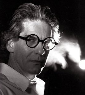 Surrealistický režisér David Cronenberg se narodil roku 1943 v kanadském Torontu.