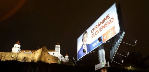 Slovenské volby 2016. Billboard Roberta Fica v Bratislavě. 