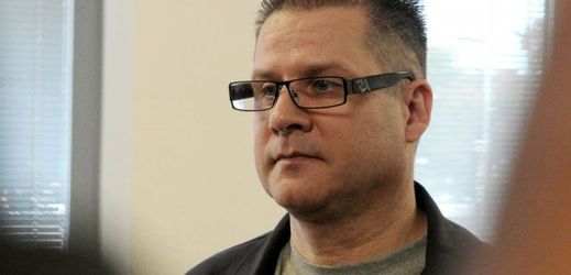 Obžalovaný bývalý ředitel ROP Petr Kušnierz před soudem.