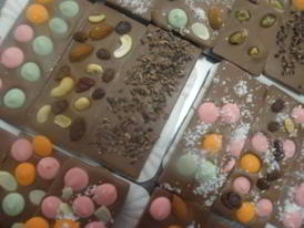 Ruční výroba belgické čokolády.