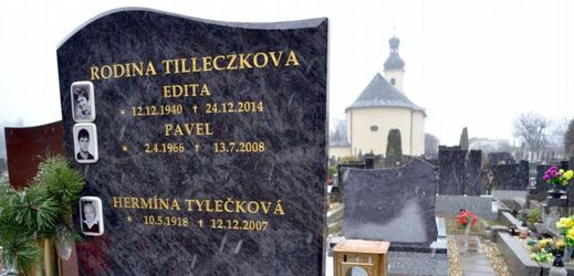 Z Tilleczků Tylečkovi, hřbitov v Hlučíně.