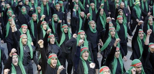 Libanonští příznivci Hizballáhu.