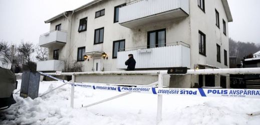 Vyšetřování švédské policie v uprchlickém centru.