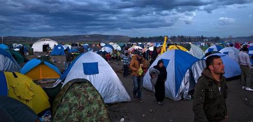 Uprchlický tábor na řecko-makedonské hranici u obce Idomeni.