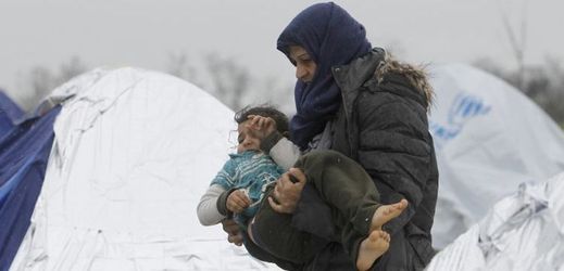Uprchlíci v Řecku (ilustrační foto).