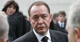 Ministr Michail Lesin.