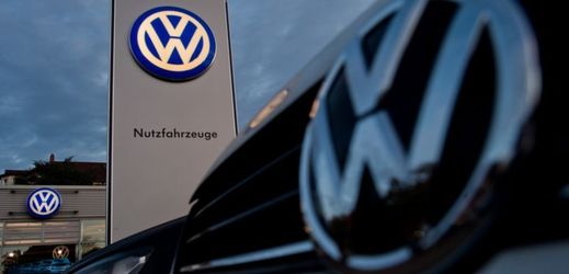 Volkswagen navzdory emisnímu skandálu zvýšil zisk.