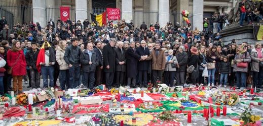 Belgie po útocích drží státní smutek.