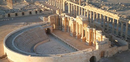Ozbrojenci vstoupili do starověké Palmýry, která je na seznamu světového dědictví UNESCO.