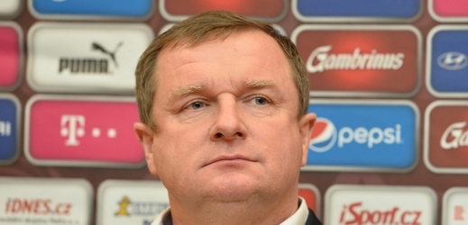 Reprezentační trenér Pavel Vrba.