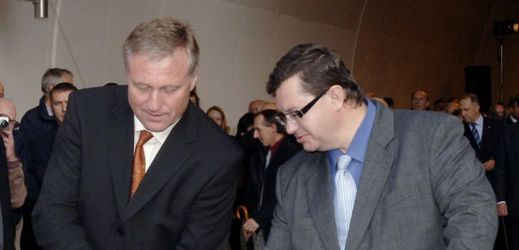Bývalý premiér Mirek Topolánek s exředitelem ŘSD Petrem Laušmanem.