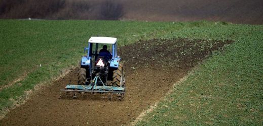 Agrární komora ČR bude apelovat, aby se začalo jednat o ukončení sankcí. 