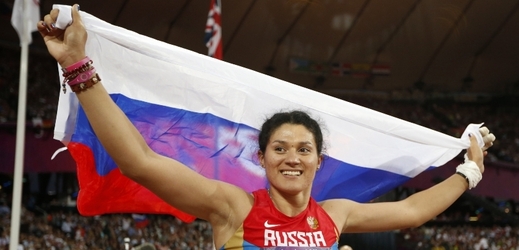 Ruská kladivářka Taťjana Lysenková, olympijská vítězka z Londýna 2012 a dvojnásobná mistryně světa, měla podle ruských médií na mistrovství světa 2005 v Helsinkách pozitivní dopingový test. 