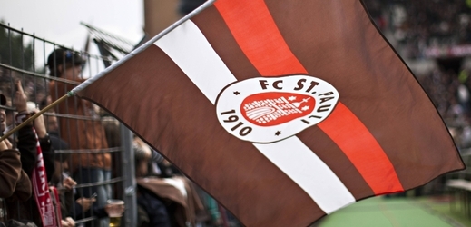 FC St. Pauli dostál pověsti neortodoxního klubu a jako první profesionální mužstvo v Německu bude vyrábět svůj vlastní med. 