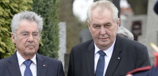 Rakouský prezident Heinz Fischer a český prezident Miloš Zeman.