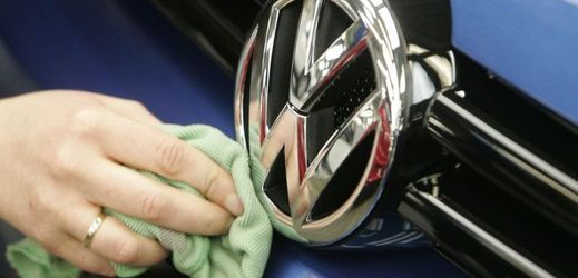 Úspory koncernu VW mají postihnout i odměny vrcholných manažerů.