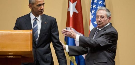 Kubánský prezident Raúl Castro varuje před USA.