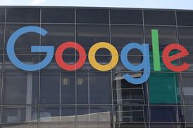Logo Google. Podle Sokola je Google jedním z nástrojů, který pomáhá s přehledností internetu.