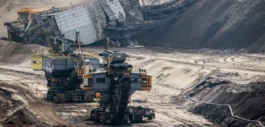 Hnědouhelný důl v Chotěbuzi (ilustrační foto).