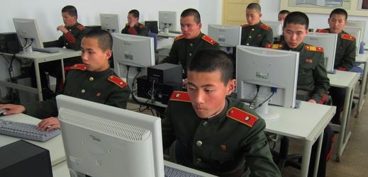 Studenti vojenské školy.