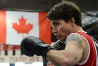 Justin Trudeau rád boxuje.