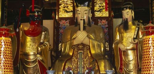 Buddhismus v Číně je směsicí mnoha různých původně buddhistických i nebuddhistických tradic.