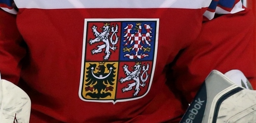 Český svaz ledního hokeje nechal upravit původní návrh dresů pro Světový pohár. 