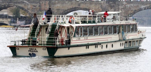 Letošní plavební sezona na Vltavě oficiálně zahájí provoz výletních lodí 7. května (ilustrační foto).