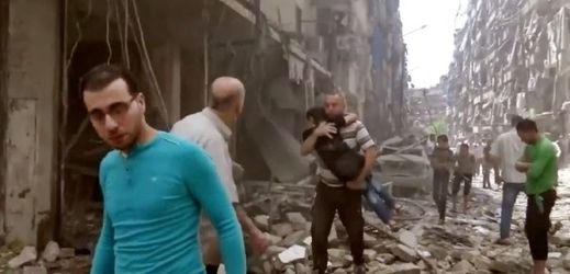 Aleppo po raketovém útoku (ilustrační foto).