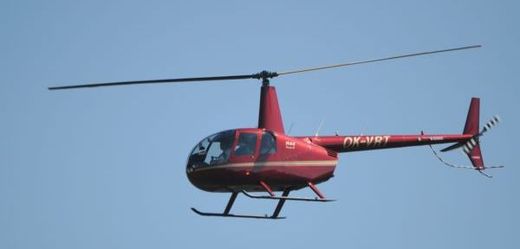 Vrtulník Robinson R44 se zřítil na pobřeží Kamčatky (ilustrační foto).
